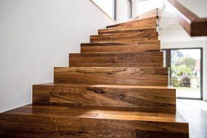 Holztreppen in Löwenstein – Treppenbau