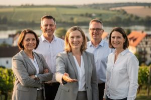 kompetent aus einer Hand in Mundelsheim – Treppenbau