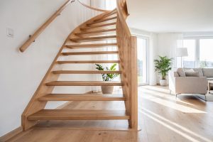 Artis Treppen ᐅ Holztreppe Komfort in Erbach – Treppenbau