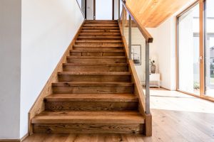 Holztreppen in Biebelried – Treppenbau