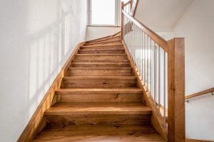 Holztreppen in Hasloch – Treppenbau