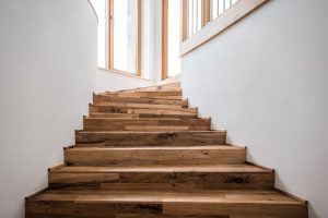 Holztreppen in Neckarbischofsheim – Treppenbau