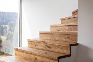 Holztreppen in Weibersbrunn – Treppenbau