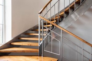Stahltreppen in Ahorn – Treppenbau