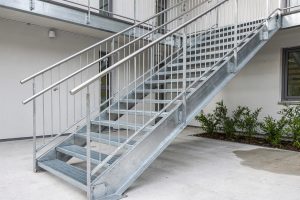 Stahltreppen in Neunkirchen – Treppenbau