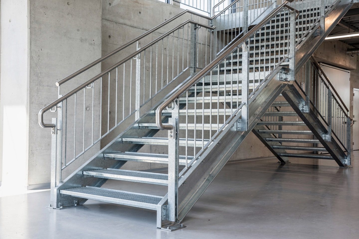 Stahltreppen in Weiterstadt – Treppenbau